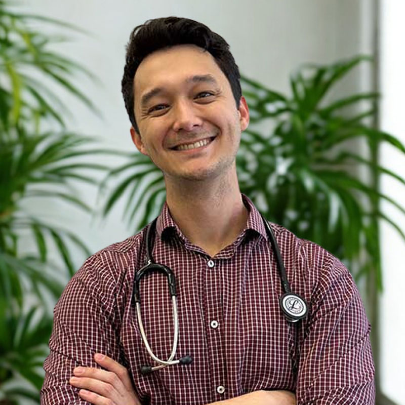 Dr Zachary Hur 